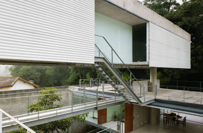 House in Carapicuiba | SPBR arquitetos