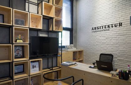 Co-Sharing Office | Andyrahman Architect