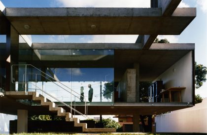 House in Ribeirao Preto | SPBR Arquitectos