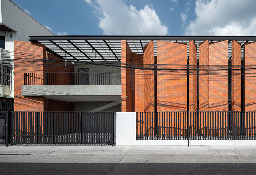 Pakkret House | Archimontage Design Fields Sophisticated