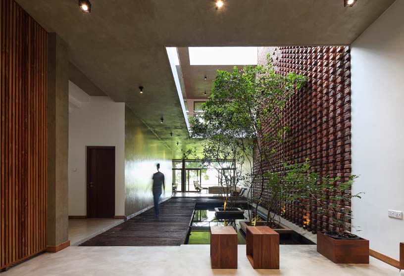 “House of Silence“ | Damith Premathilake Architects | ArchiDiaries