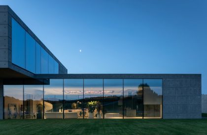 Futago House – Twin House | Sergey Makhno Architects