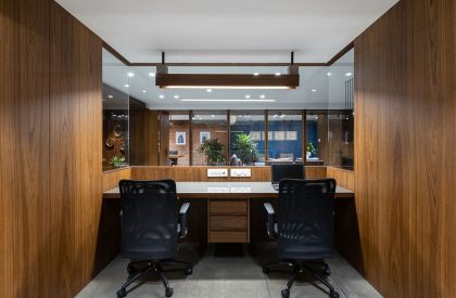 Office 135 | Dhyey Chag Architects