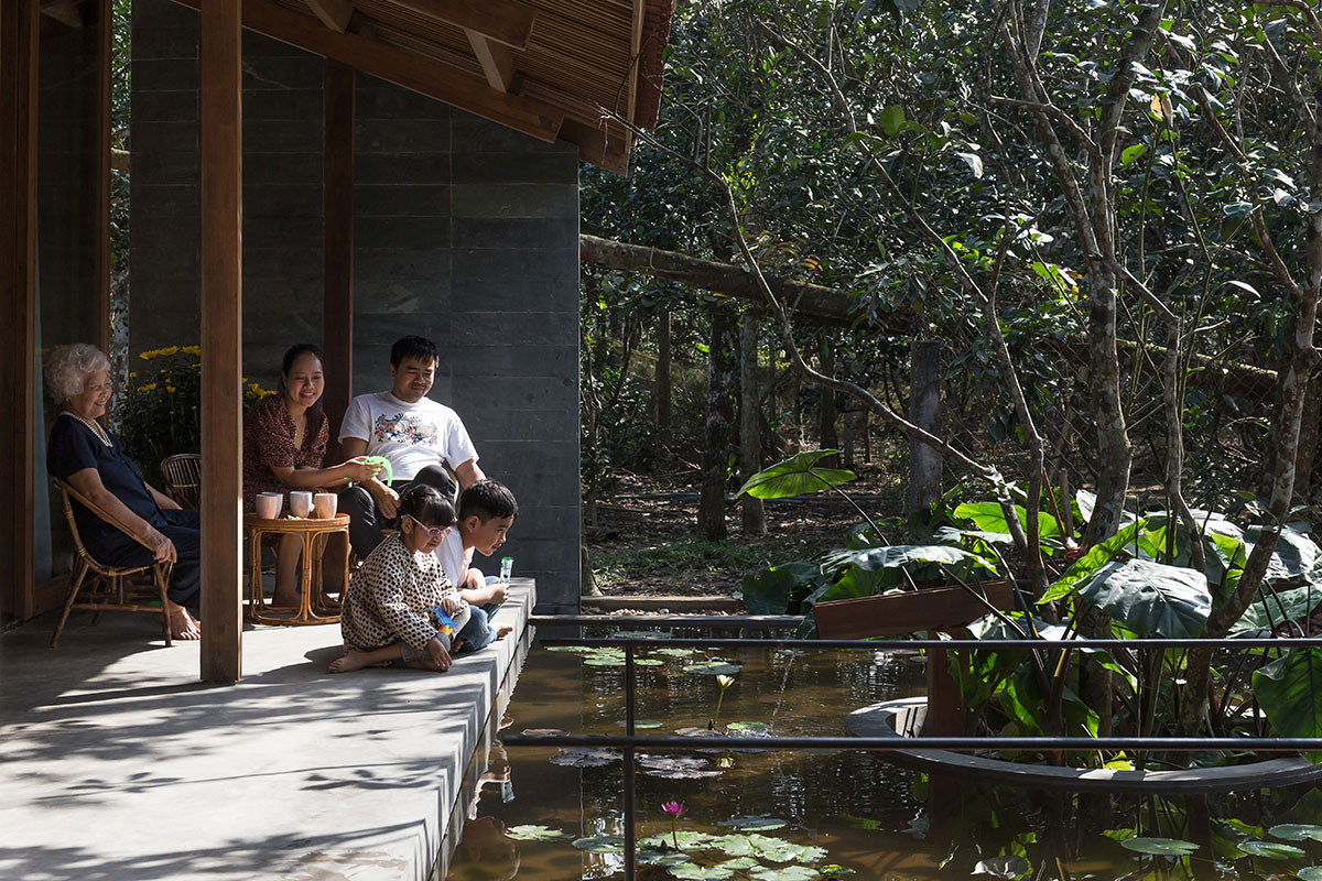 Hachi Homestay & Spa / Hachi Lily House | SILAA