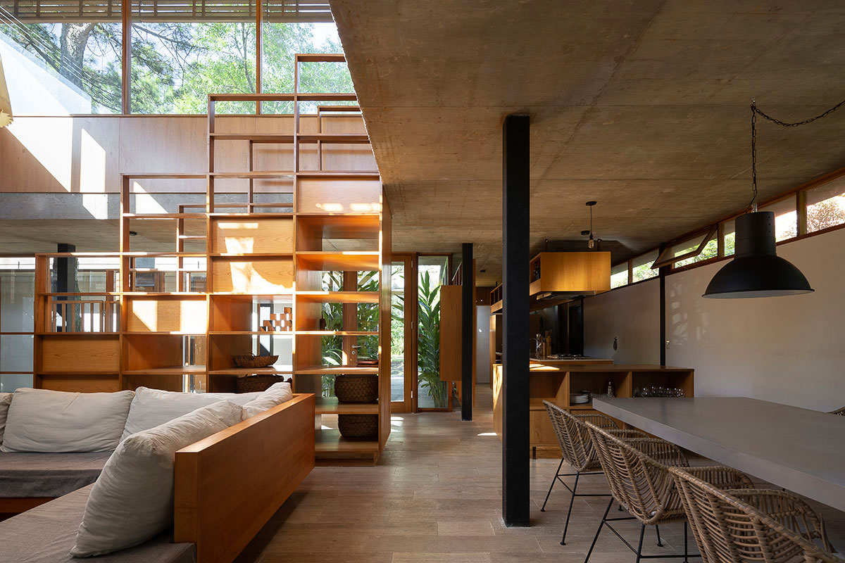 House among trees | Berson Arquitectura