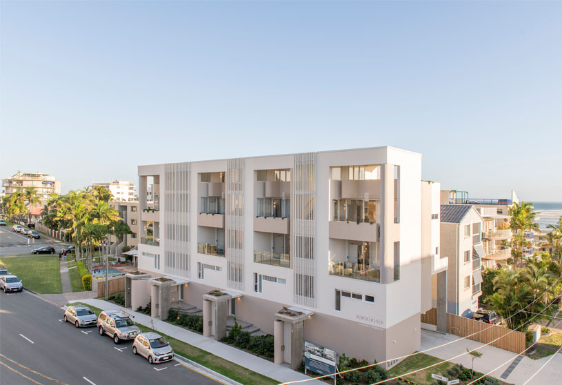Caloundra Townhouses | Jasper Brown Architects + Open Architecture