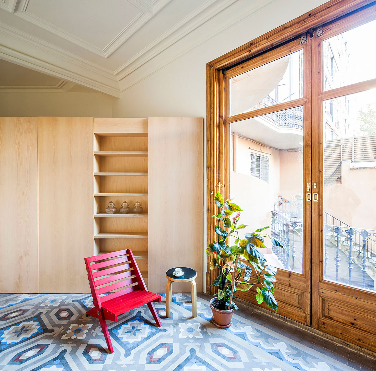 Cabinet Studio Apartment | Anna & Eugeni Bach
