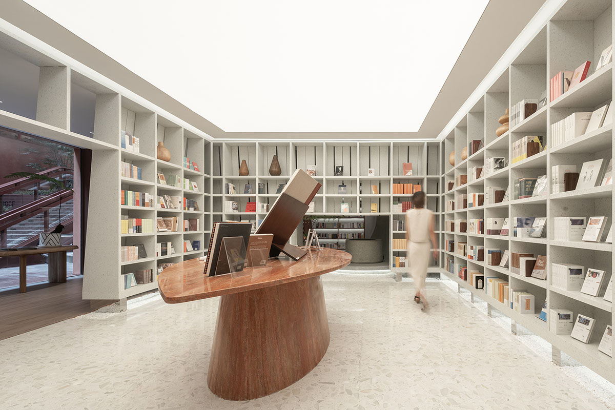 Toyou Bookstore | Wutopia Lab