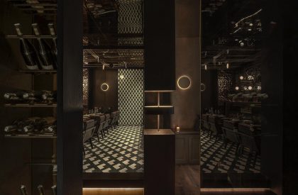 Le Coq in URBN Hotel Project | RooMoo