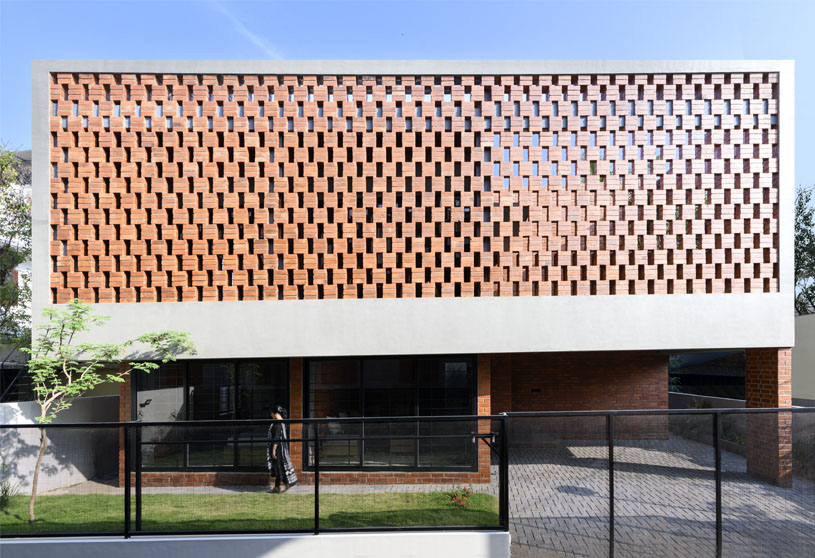 Brick Lattice House | Srijit Srinivas – Architects