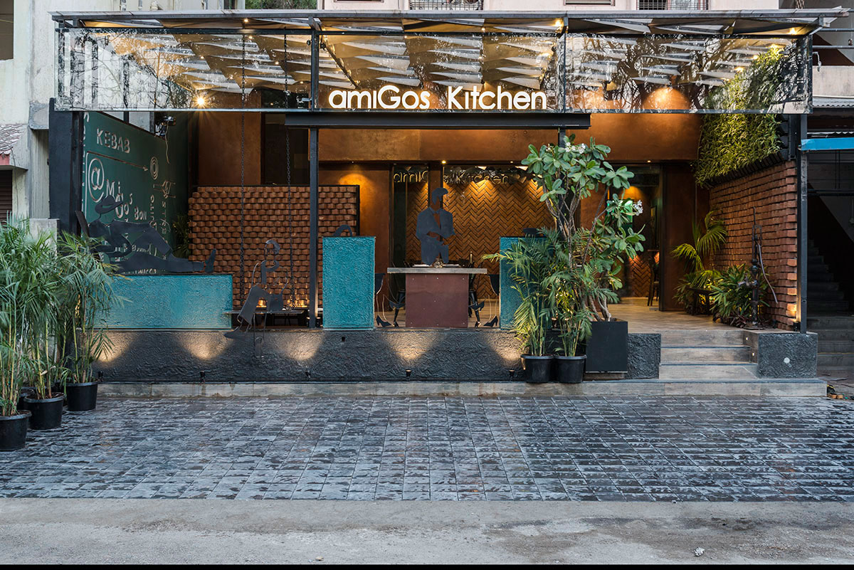 Amigos Kitchen | Amruta Daulatabadkar Architects