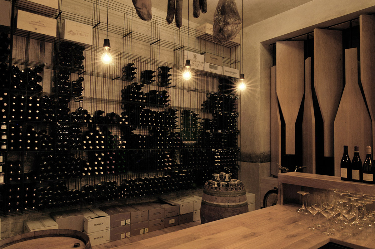 Red Pif Restaurant and Wine Shop | Aulik Fiser Architekti