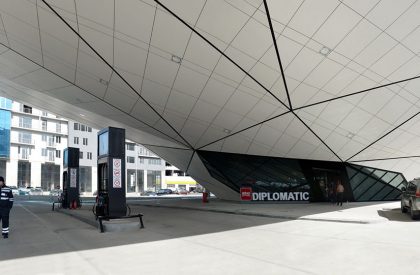Fuel Station + McDonald’s | Khmaladze Architects