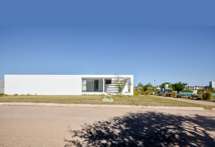 Belavista House | Agustín Lozada