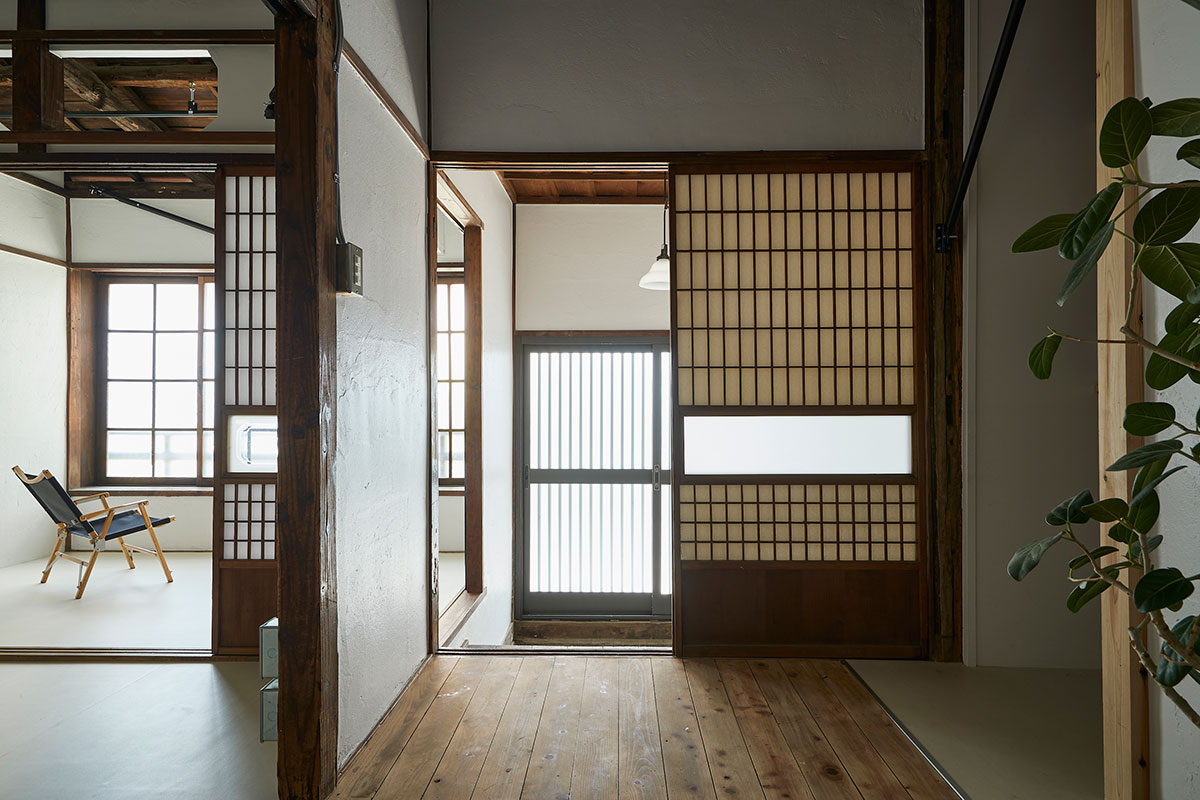 Hakuraku House | ROOVICE