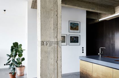 Letná Apartment | Markéta Bromová architekti