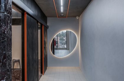 Layered Streetism_WHOOSIS Chengdu Store Space Design | Fon Studio