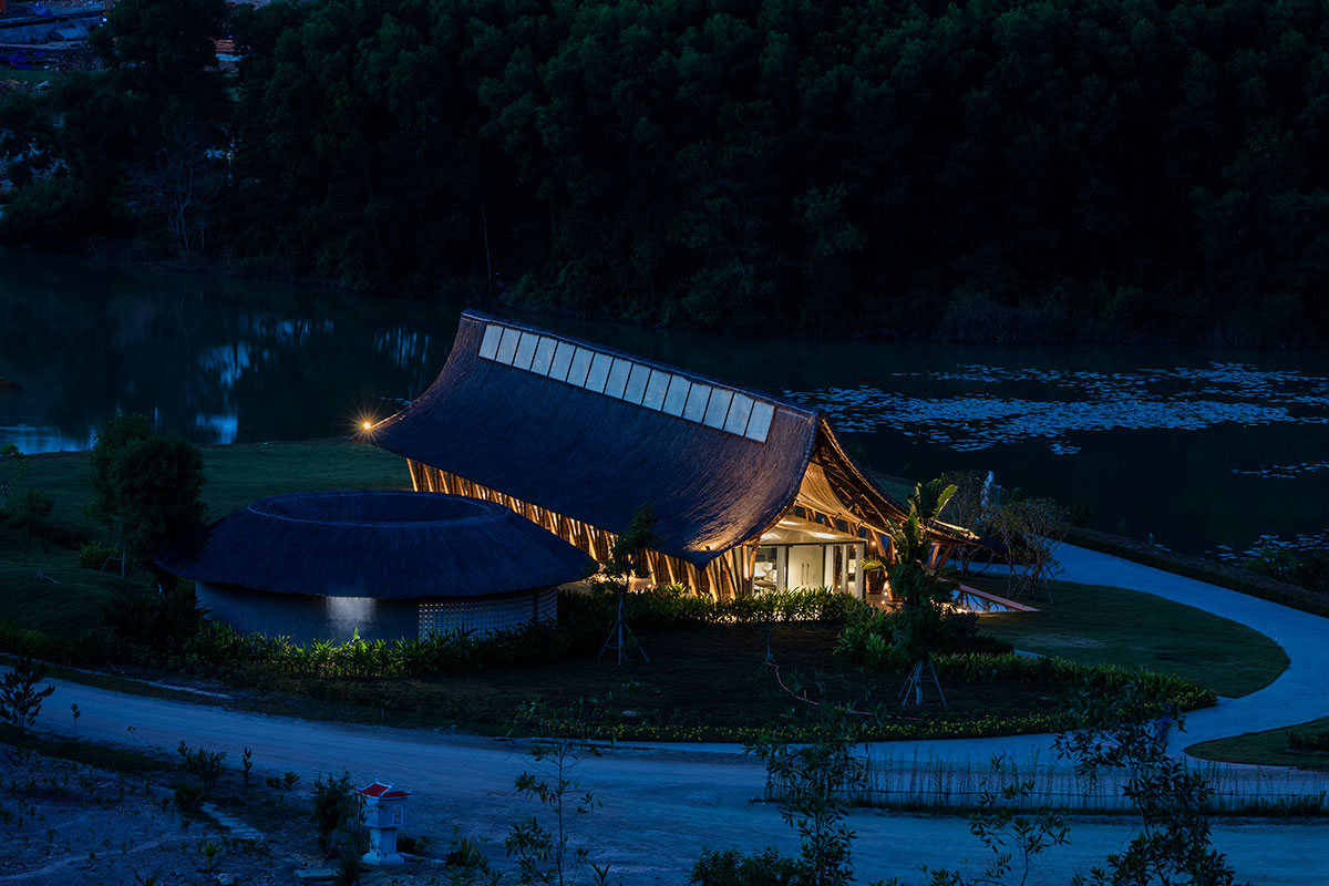Huong An Vien Visiting Center | VTN Architects