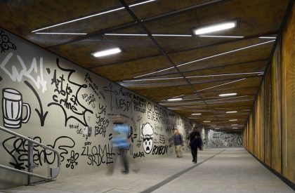 Pedestrian underpass and Místecká stops | Atelier 38
