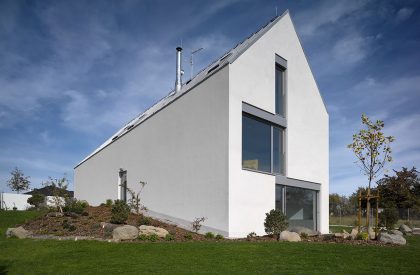 House with a sloping roof2 | Stempel & Tesař architekti