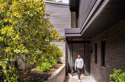 T house | ANX / Aaron Neubert Architects