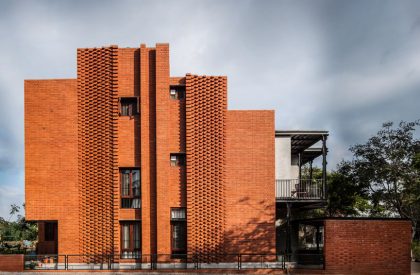 Corbel House | Kamat & Rozario Architecture
