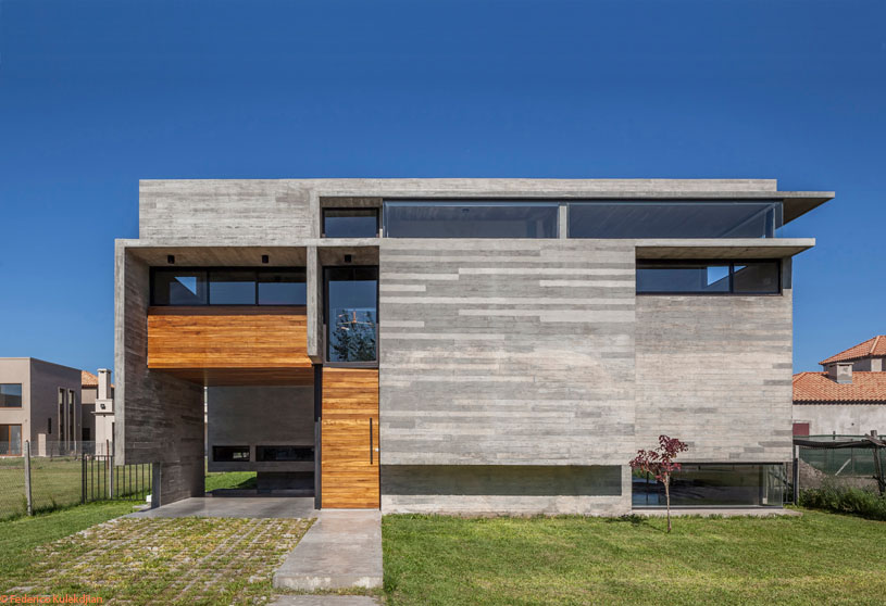 Berazategui House | Besonias Almeida arquitectos