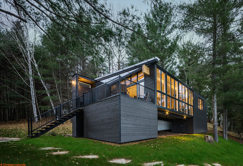 Cross Laminated Cottage | Kariouk Architects